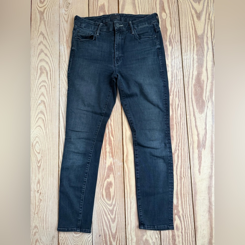 Mother high waisted denim crop jeans size 27